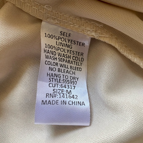 She + Sky DRESS. Brand She and Sky. Size medium. Lavender Floral print. - Picture 8 of 12